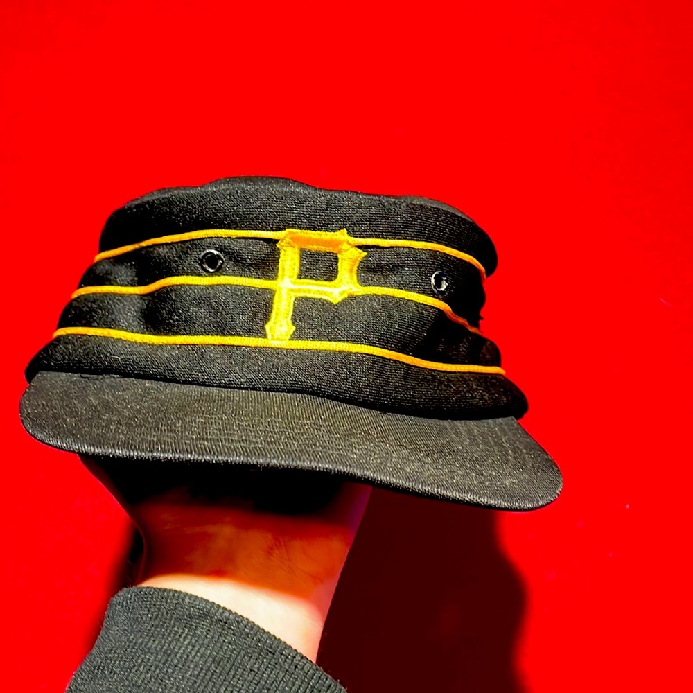 1970’s Pittsburgh pirates hat